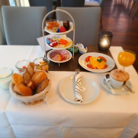 Hotel Goldenes Rad Ulm Dış mekan fotoğraf