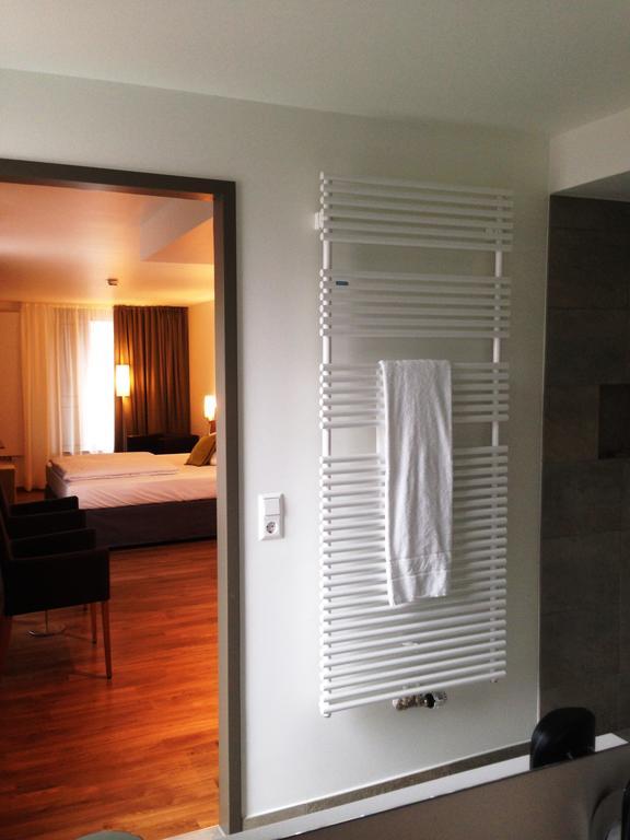 Hotel Goldenes Rad Ulm Dış mekan fotoğraf