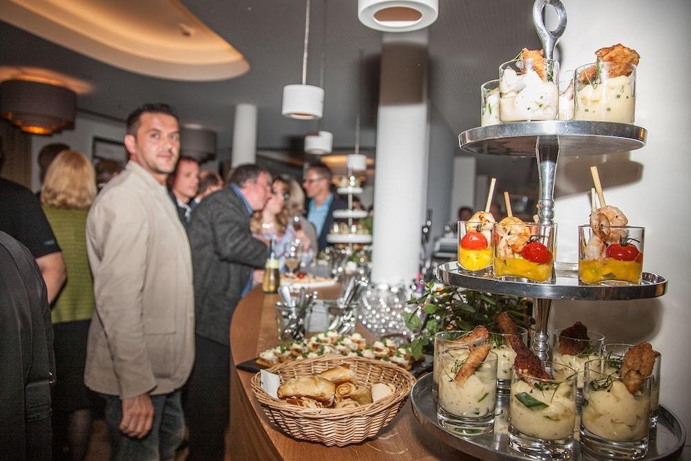 Hotel Goldenes Rad Ulm Dış mekan fotoğraf